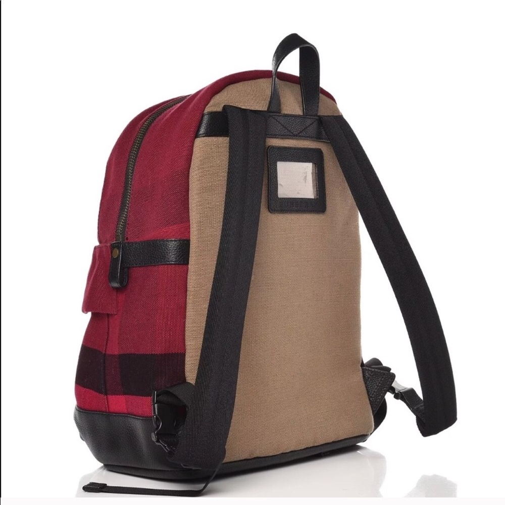 Authentic burberry backpack - Picture 2 of 8